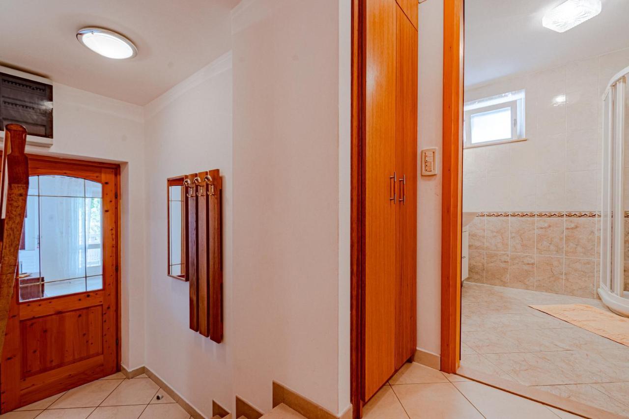 Apartment Ruzica Zrnovo Esterno foto